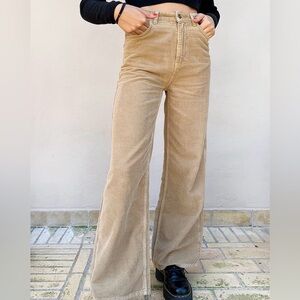 High-Rise Wide-Leg Corduroy Jeans - Beige